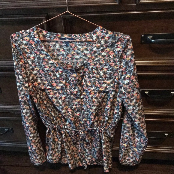 Adorable floral tunic - Picture 2 of 7